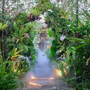 ubud-art-villas.ubudhotelsnow.com/