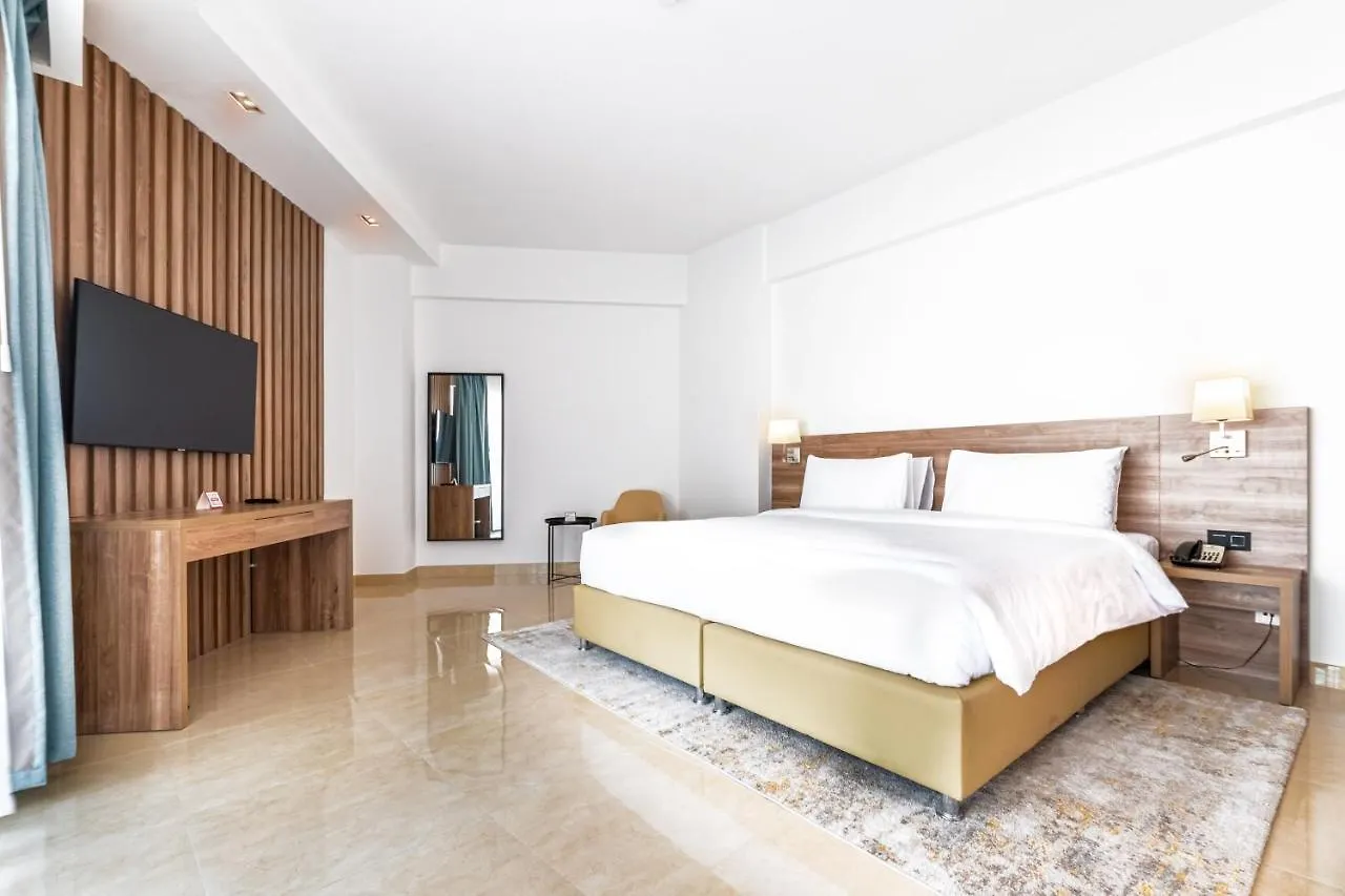 Pyramisa Hotel Apartments Dubai Aparthotel