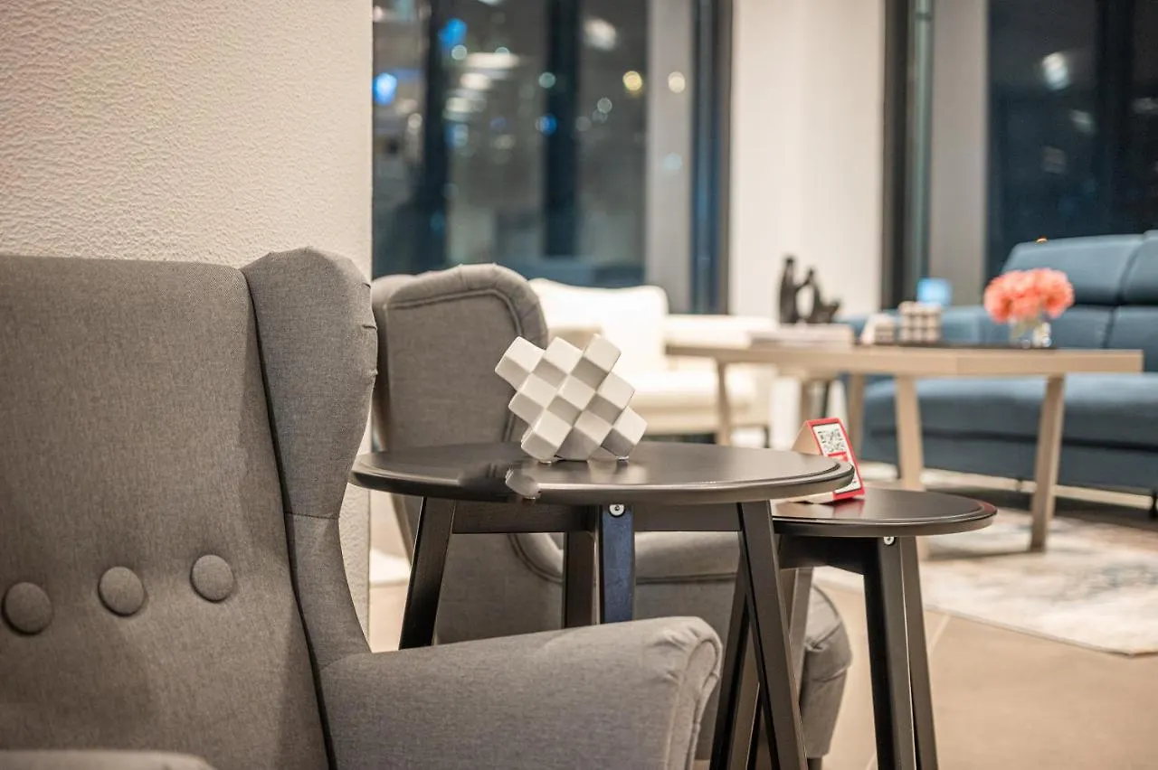 アパートホテル Pyramisa Hotel Apartments ドバイ